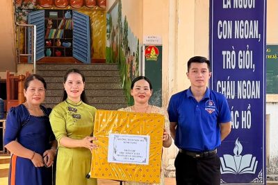 BUỔI THAM QUAN TRƯỜNG TIỂU HỌC   CỦA CÁC EM 5-6 TUỔI TRƯỜNG  MẦM NON 18/3